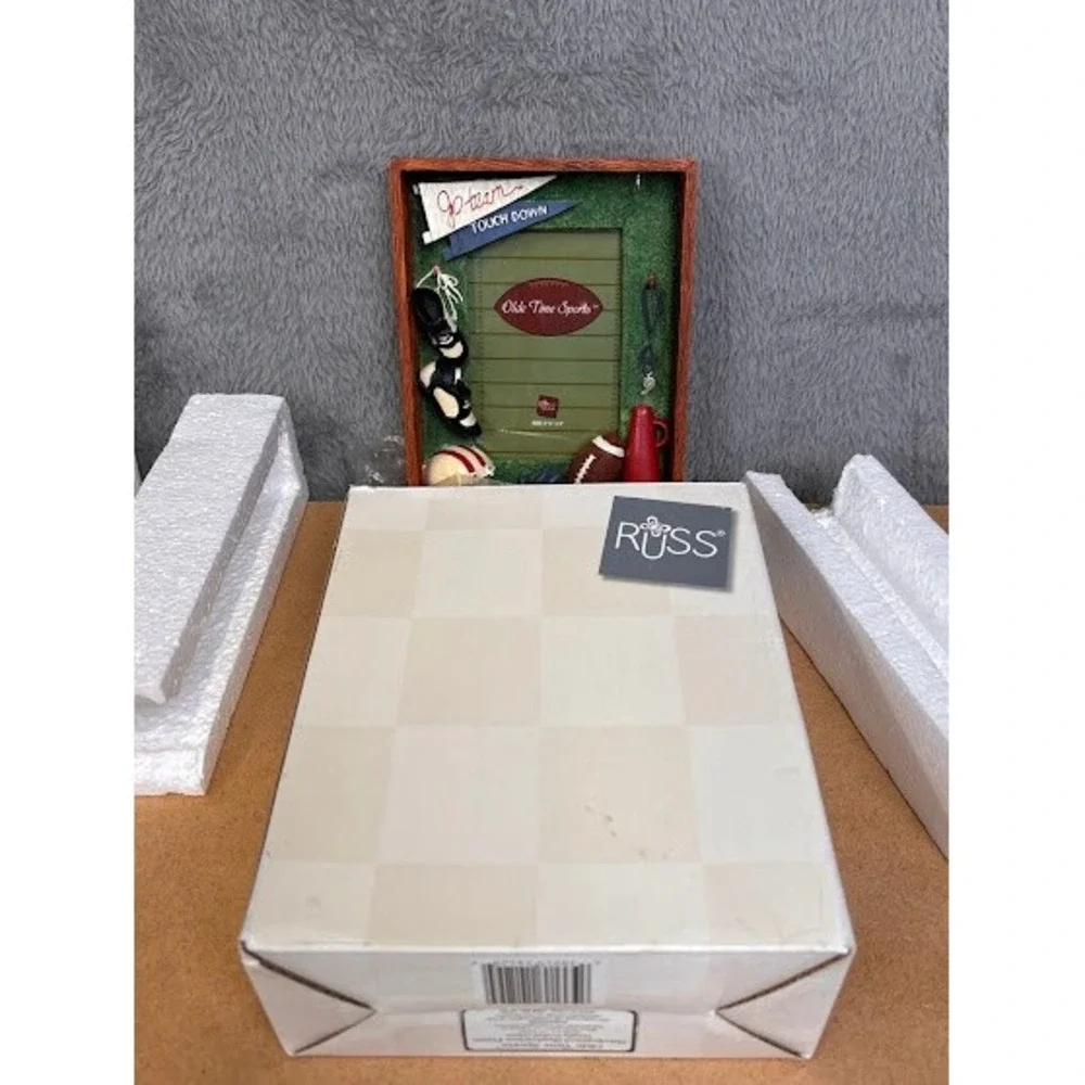 Russ Berrie Olde‎ Time Sports Football Shadowbox Frame Handpainted 3.5x5 14129